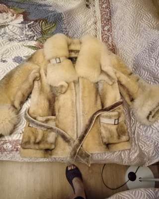 Полушубок 7атуральный