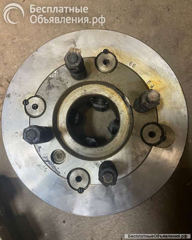 Патрон токарный 4-х кулачковый с независимым перемещением кулачков d 315мм