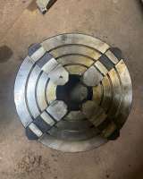 Патрон токарный 4-х кулачковый с независимым перемещением кулачков d 315мм