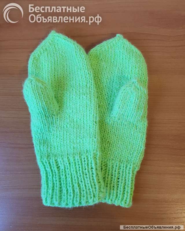 Варежки вязаные ручной работы