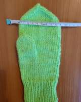 Варежки вязаные ручной работы