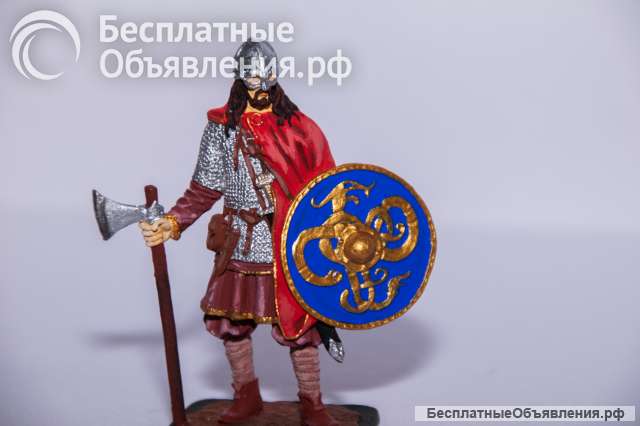 Военно-Историческая Статуэтка Синеуса