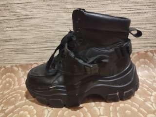 Ботинки женские демисезонные