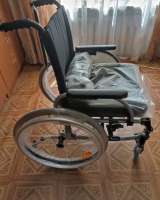 Кресло-коляска для инвалидов