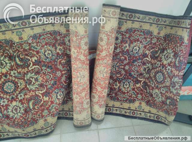 Ковровые дорожки количества 2шт