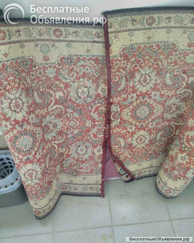 Ковровые дорожки количества 2шт