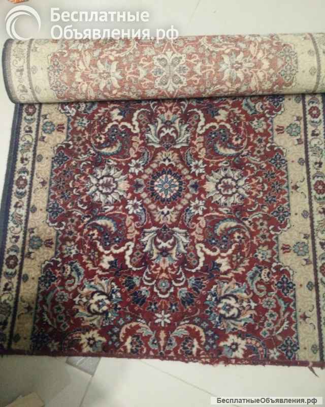 Ковровые дорожки количества 2шт