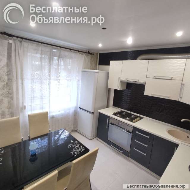 2ком. кв. 53кв. м ул Вишнёвая 15-3