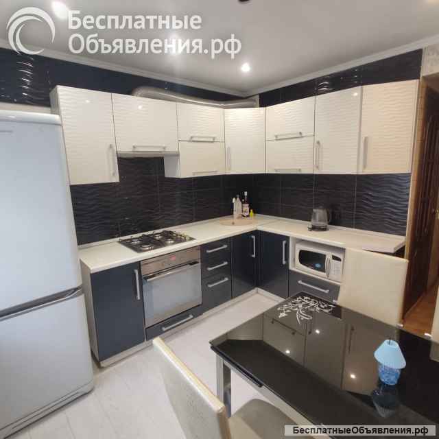 2ком. кв. 53кв. м ул Вишнёвая 15-3