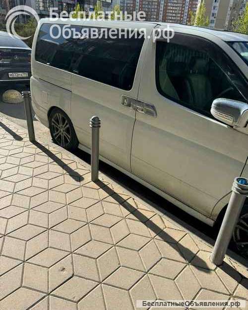Автомобиль Nissan Elgrand E51 3.5l 4WD