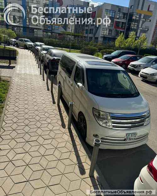 Автомобиль Nissan Elgrand E51 3.5l 4WD
