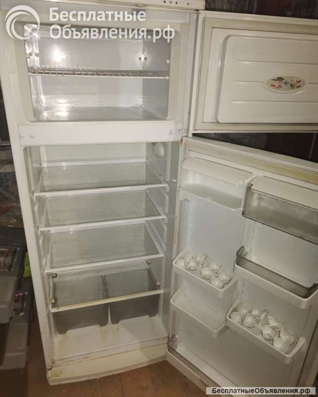 Холодильник Стинол