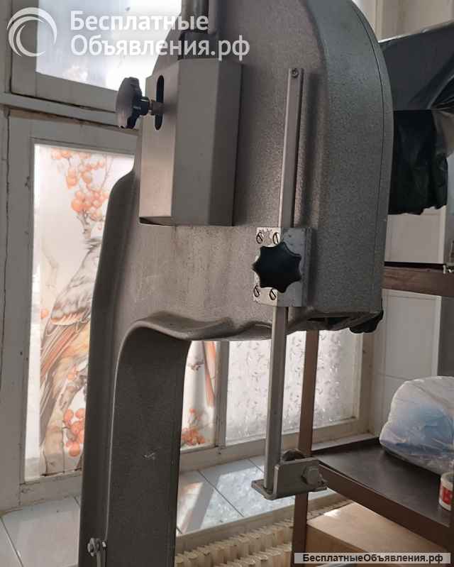 Пила ленточная Koneteollisuus Oy КТ-400