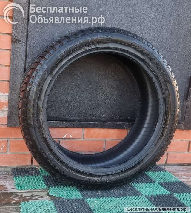 Nokian Tyres Hakkapeliitta 10p SUV 255/45 R20 105T