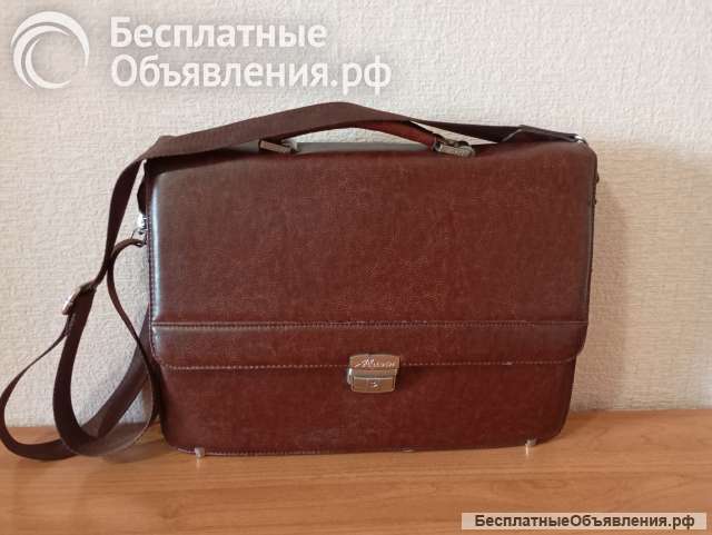 Портфель деловой мужской (экокожа). Волжский