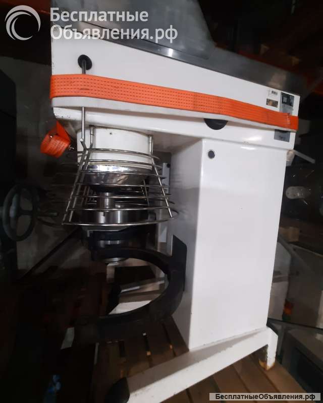 Миксер планетарный Bear varimixer AR40 VL-1S