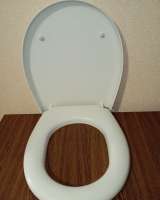 Крышка для унитаза (стульчак), б/у. Волжский