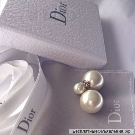 Серьги "Mise en Dior"
