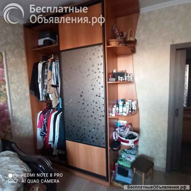 Шкаф-купе б/у продаю