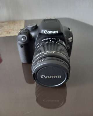 Цифровой зеркальный фотоаппарат