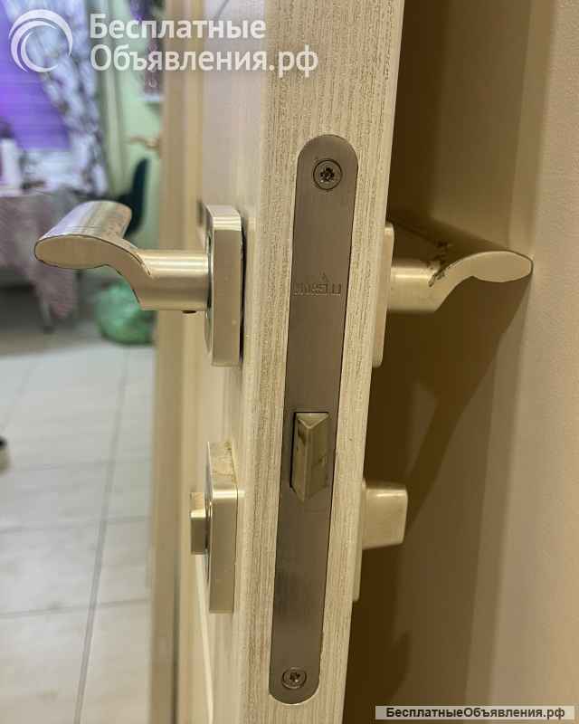 Межкомнатная дверь 80 см б/у