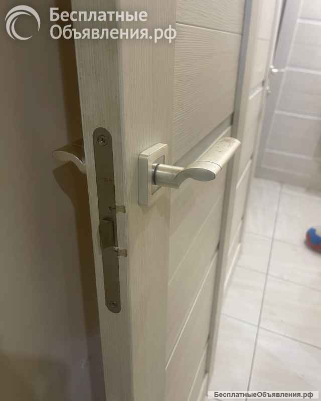 Межкомнатная дверь 70 см б/у