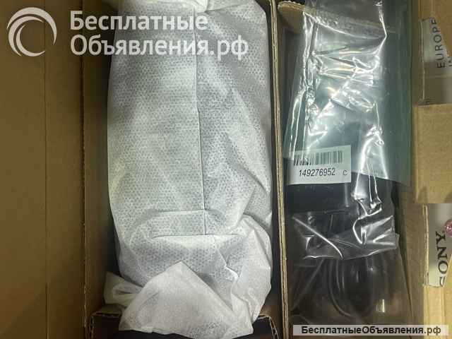 Цифровая видеокамера Sony HDR CX240E