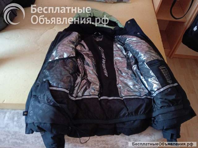 Горнолыжная куртка