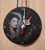 Часы настенные "Наташа Королёва"