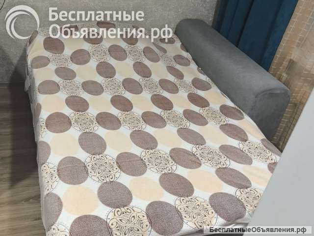 Сдаётся комната в трех комнатной квартире