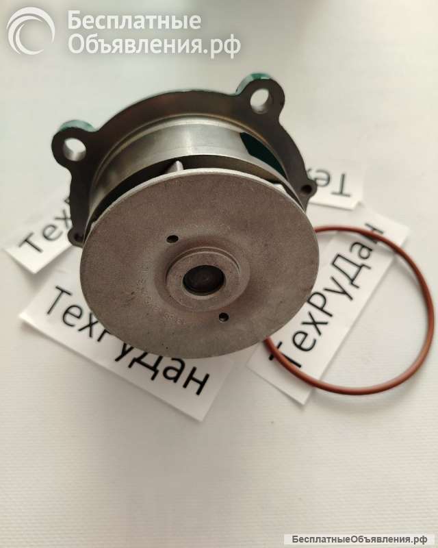 04258805 Водяная помпа Deutz 04258805