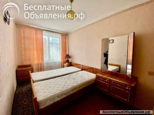 Трёхкомнатная квартира в Севастополе (Хрусталева)