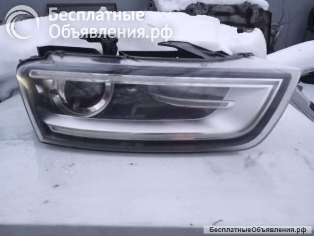 Audi Q3 (8U) Фара правая ксенон LED