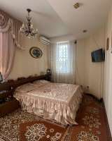 Двухкомнатная квартира на Виноградной 195/10