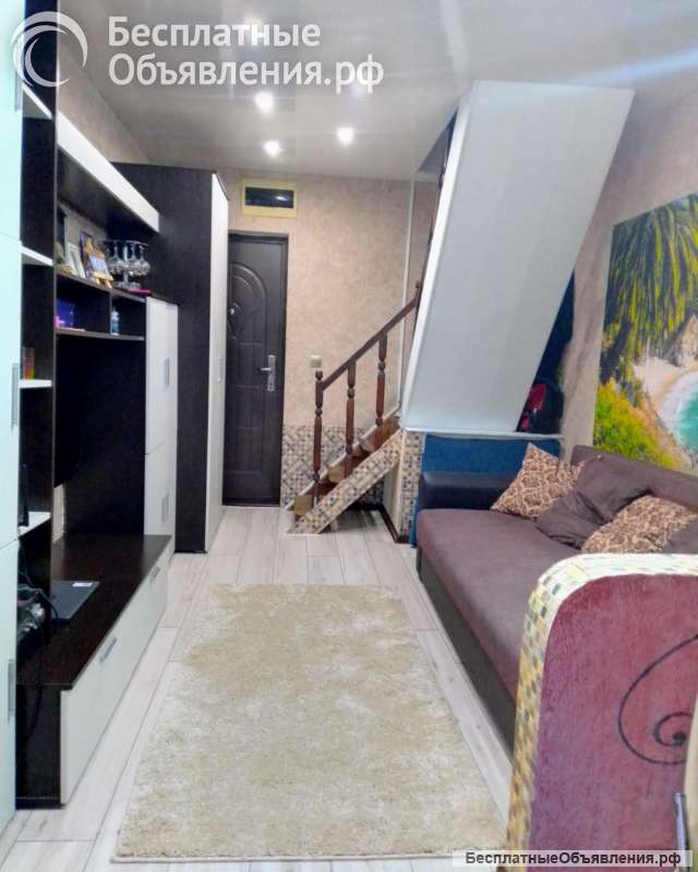 Меняю двухкомнатную. двухуровневую квартиру в Сочи на одно-двух комнатную в Санкт-Петербурге