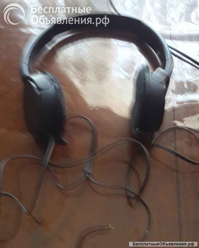 Джойстики и наушники