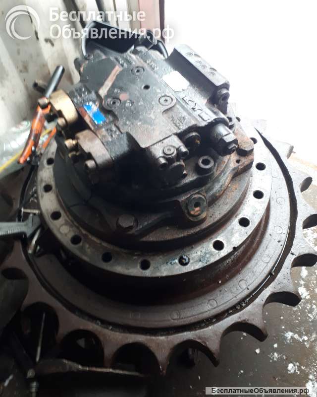 Редуктор хода Hitachi 9275946