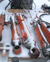 Гидроцилиндр ковша Hitachi 4637754