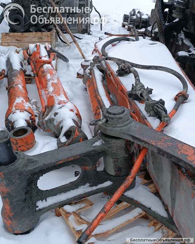 Гидроцилиндр ковша Hitachi YA00004897
