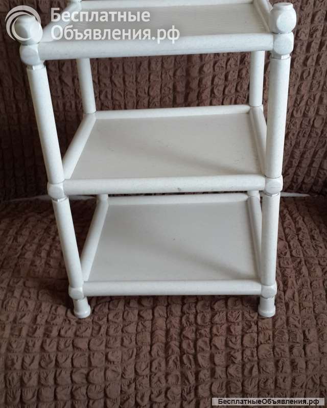 Полка 3-х ярусная пластмассовая