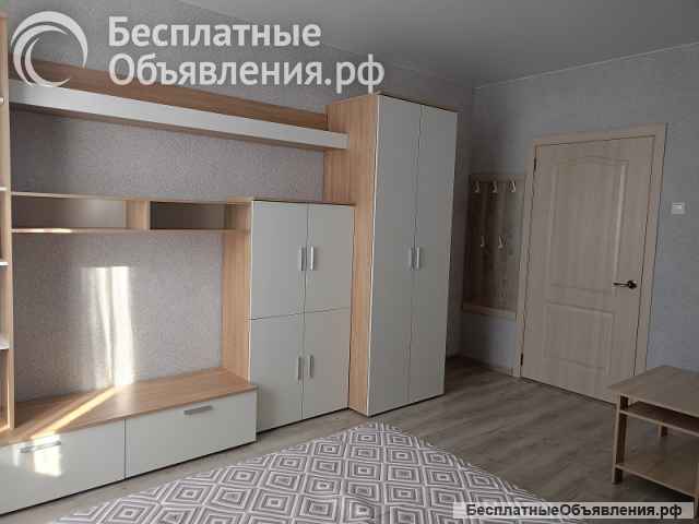 Сдам новую однушку на Шибаевской