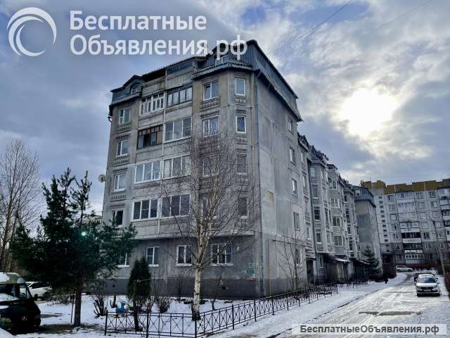 3-комн. кв. 80 кв. м, ул. Офицерская, 5/6 эт.