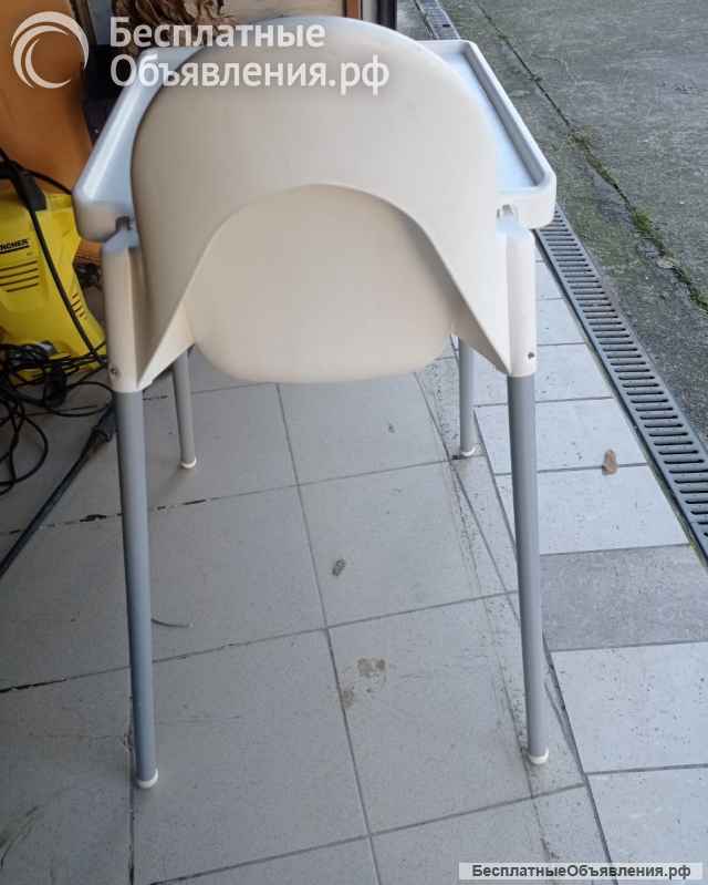 Стульчик для кормления детей