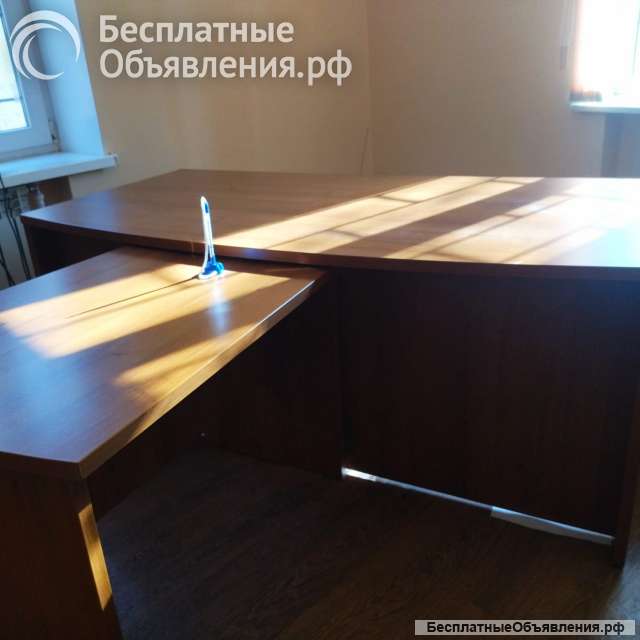 Стол с приставкой и тумбочкой, тумба, стулья