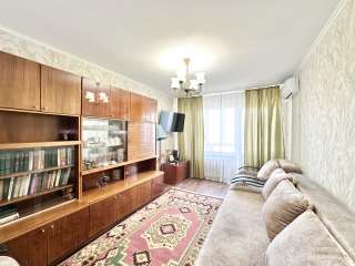 2 к.кв. 45 м2 6/9 эт Тургенева