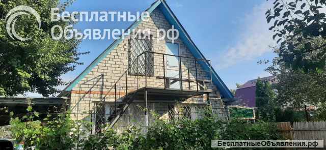 Дачный участок и садовый домик