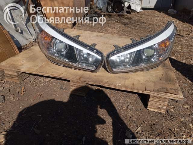 Kia Ceed JD 2 Фары Ксенон LED Комплект Оригинал