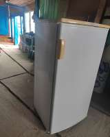 Холодильник бытовой бирюса