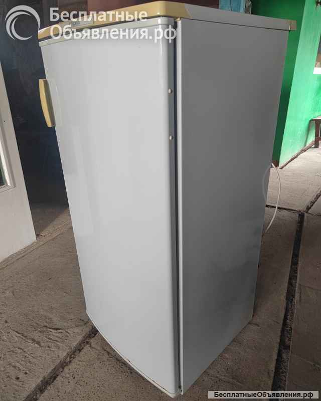 Холодильник бытовой бирюса