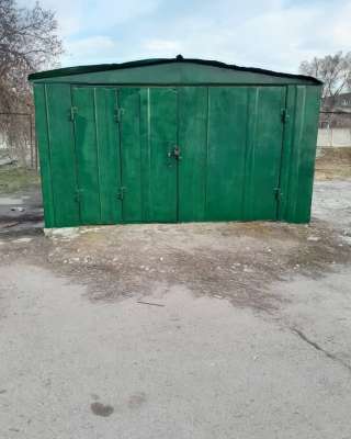 Металлический гараж 4 х 6 м. На вывоз